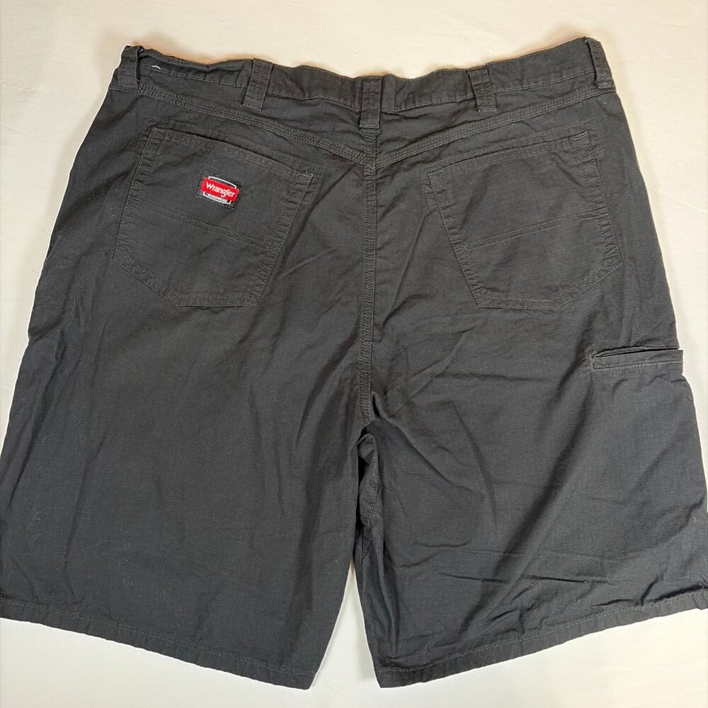 Wrangler Workwear Utility Shorts Men's 42 Black - Picture 6 of 8